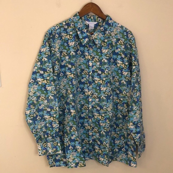 Silhouettes Tops - Silhouettes Ditsy Floral button up top dainty blue green white print Plus SZ 2X
